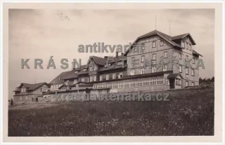 PEC POD SNĚŽKOU (Liščí bouda)