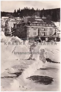 ŠPINDLERŮV MLÝN (Hotel Central, kdysi zotavovna Pětiletka)