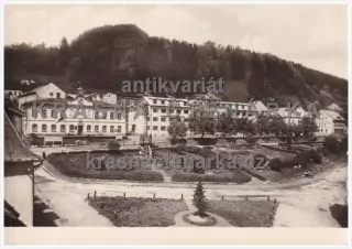 ŽACLÉŘ (Náměstí)