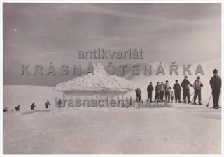 Památník obětem hor u Studniční hory