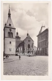 KOUŘIM, Pohled na kostel sv. Štěpána a Občanskou záložnu