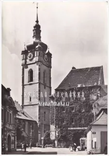 MĚLNÍK, Kostel sv. Petra a Pavla a okolí