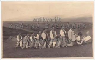 KROJE (Hra na slepého koňa, Horehronie)