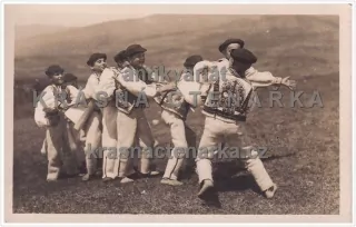 KROJE (Hra na jastraba, Gemerská župa)