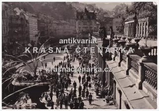KARLOVY VARY (Kolonáda československo-sovětského přátelství)