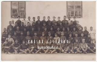 VOJENSKÁ ("hromadné" foto)