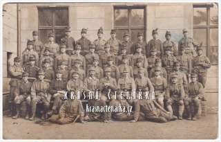 VOJENSKÁ ("hromadné" foto)