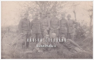 VOJENSKÁ ("hromadné" foto)