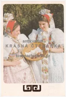 DÁMY v kroji na velikonočním přání