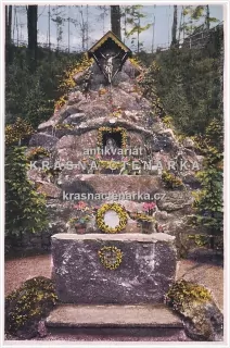 KARLOVY VARY (Kaplička v lese)
