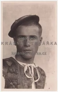 KROJE (Mládenec "s reliazkou", Zvolenská župa)