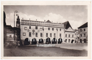 ČESKÝ KRUMLOV, Radnice, náměstí a okolí