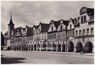 DOMAŽLICE, Náměstí Míru