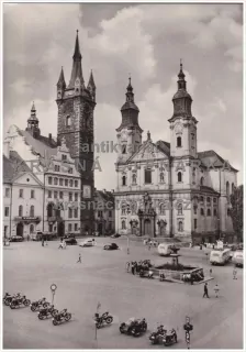 KLATOVY (Náměstí Míru i s dopravními prostředky)