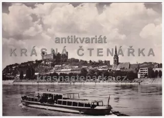 BRATISLAVA (Dunaj s parníkem a také pohled na hrad)