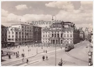 BRATISLAVA (Hviezdoslavovo námestie a Národné divadlo)