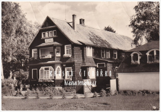 HAMR NA JEZEŘE, Zotavovna Jezerka