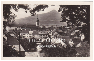 STRÁŽ POD RALSKEM, Pohled na náměstí