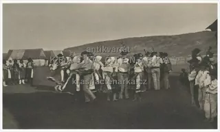 TANEC VESNIČANŮ VE VAŽCI