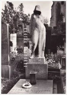 PRAHA, Vyšehradský hřbitov, Karel Lidický (fot. Divišová Soňa)