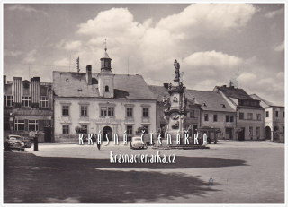 POČÁTKY, Palackého náměstí