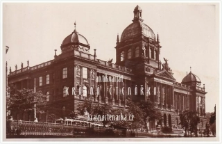 PRAHA, Národní muzeum