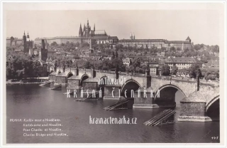PRAHA, Karlův most a Hradčany