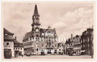 FRÝDLANT, Náměstí a radnice