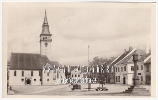 JEMNICE, Náměstí