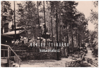 SLOUP V ČECHÁCH, Restaurace na pláži a kemp