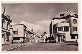 MĚLNÍK, Spořitelna a pohled do Pražské ulice