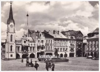 TRUTNOV (Náměstí, nyní Krakonošovo náměstí)