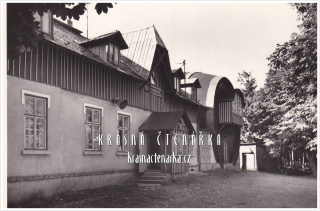 JEŘMANICE,Obří sud Javorník