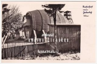 JEŘMANICE, Obří sud Javorník