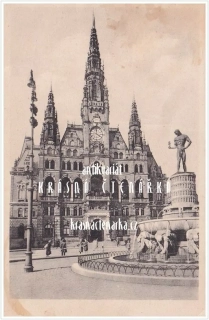 LIBEREC, Radnice, náměstí a také Metznerova kašna (Nakladatelství Gottfried Wurbs)