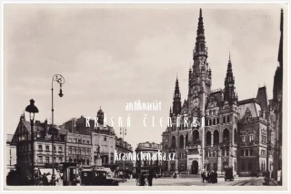 LIBEREC, Radnice, náměstí a také Metznerova kašna
