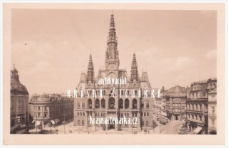 LIBEREC, Radnice a náměstí
