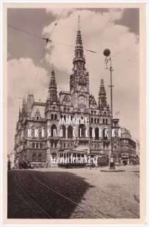 LIBEREC, Radnice a náměstí