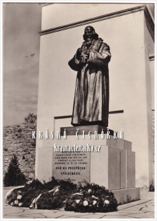 UHERSKÝ BROD, Pomník J. A. Komenského