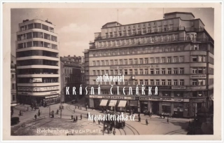 LIBEREC, Soukenné náměstí a palác Dunaj