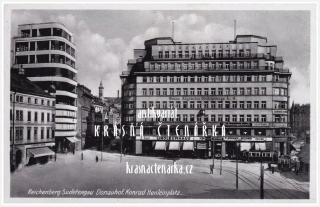 LIBEREC, Soukenné náměstí a palác Dunaj