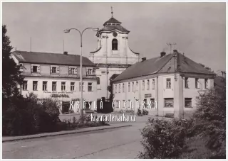 DOLNÍ BOUSOV, Jednota a kostel sv. Kateřiny