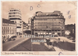 LIBEREC, Soukenné náměstí a palác Dunaj