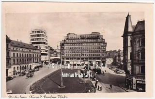 LIBEREC, Soukenné náměstí a palác Dunaj