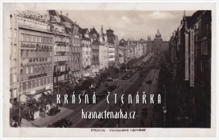 PRAHA, Václavské náměstí i s automobily