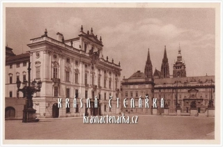 PRAHA, Arcibiskupský palác i s kandelábrem