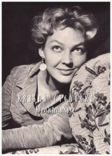IRINA SKOBCEVOVÁ
