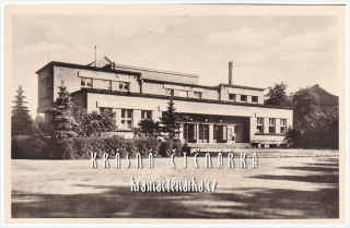 DOBRUŠKA, Sokolovna