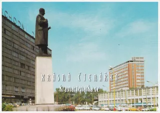 ZLÍN, dříve Gottwaldov, Rudé náměstí s pomníkem Klementa Gottwalda