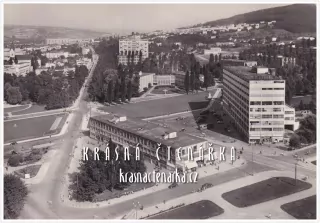 ZLÍN, dříve Gottwaldov, Obchodní dům a tržnice